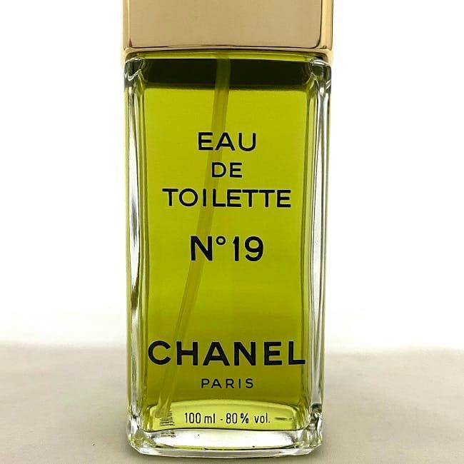 シャネル 香水 NO19 オードトワレ 開封済み CHANEL 節約