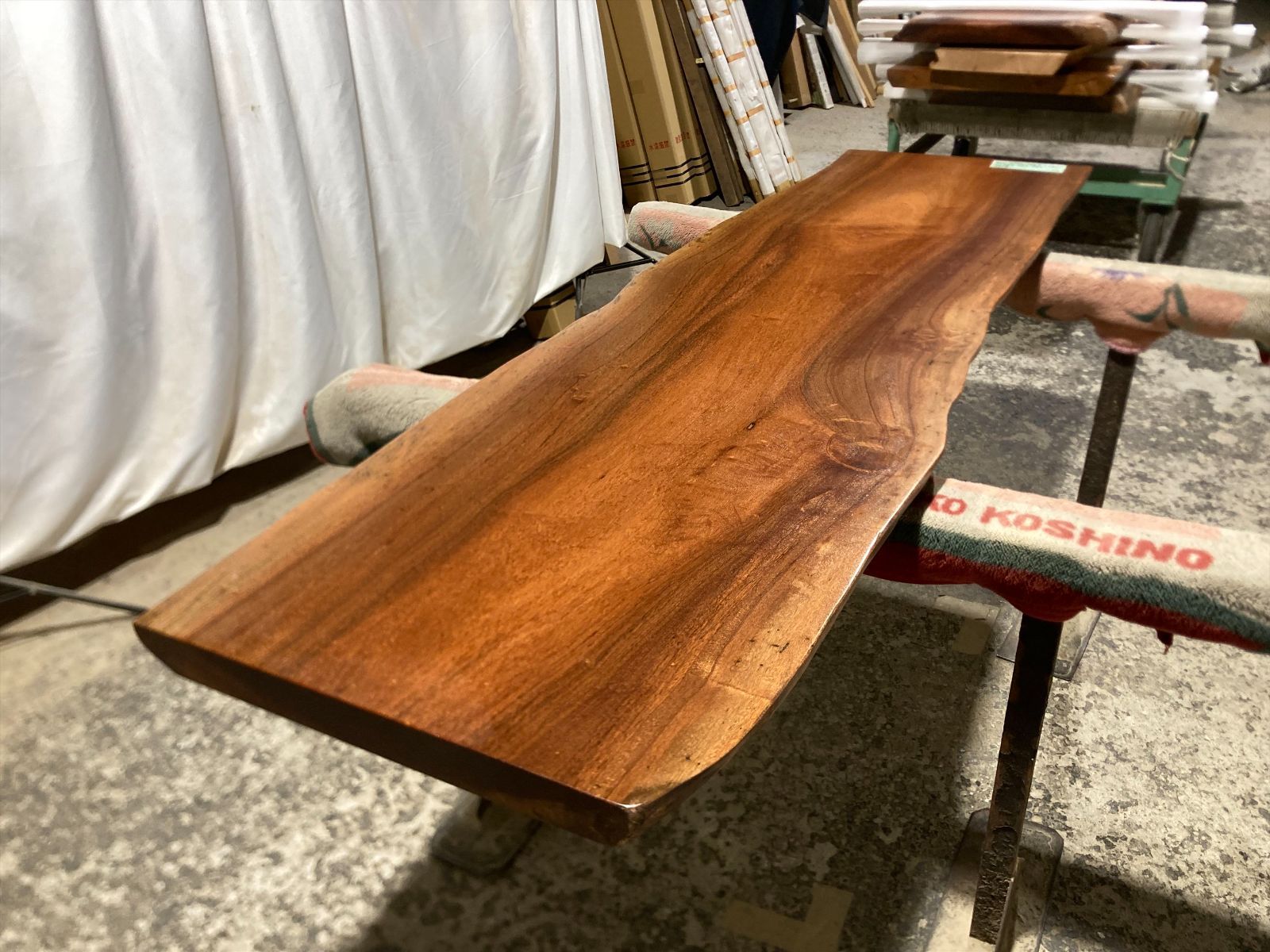 本花林9286 一枚板無垢材 1780x480-560-480x49mm ダイニング ローテーブル センターテーブル 天板 花梨 カウンター 店舗内装