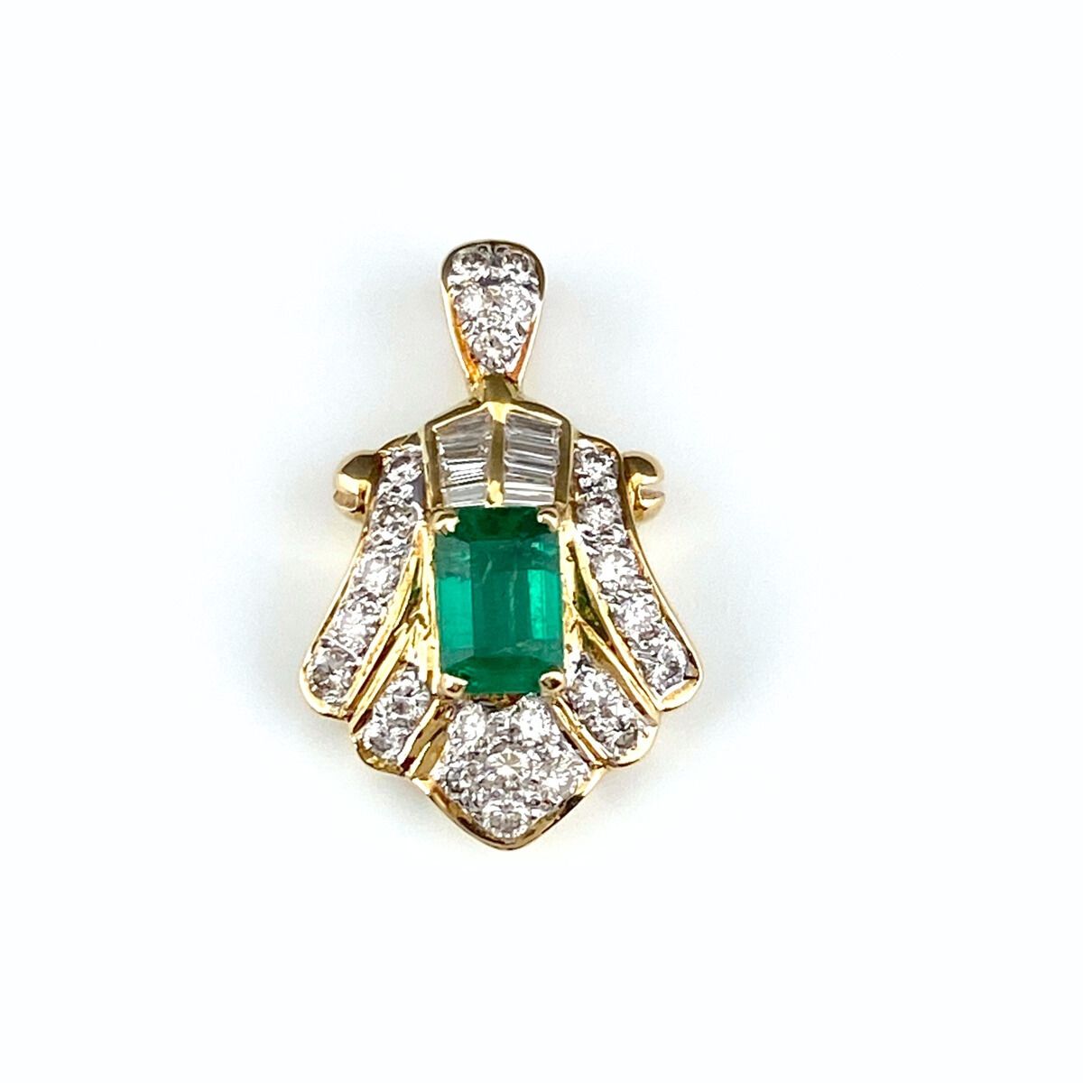 エメラルド デザインペンダントトップ YG イエローゴールド メレダイヤ  