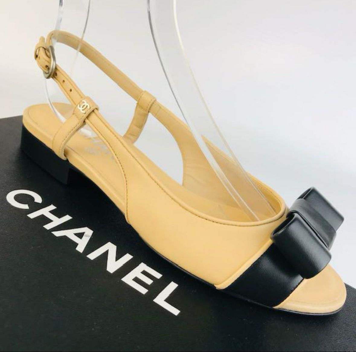 新品未使用☆CHANEL・シャネル レディース レザー バイカラー ビックリ  