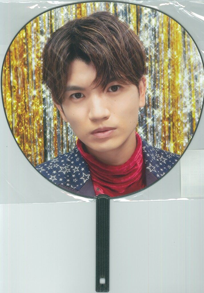 SixTONES 髙地優吾　うちわ SixTONES 24年VVS 髙地優吾 うちわ - メルカリ