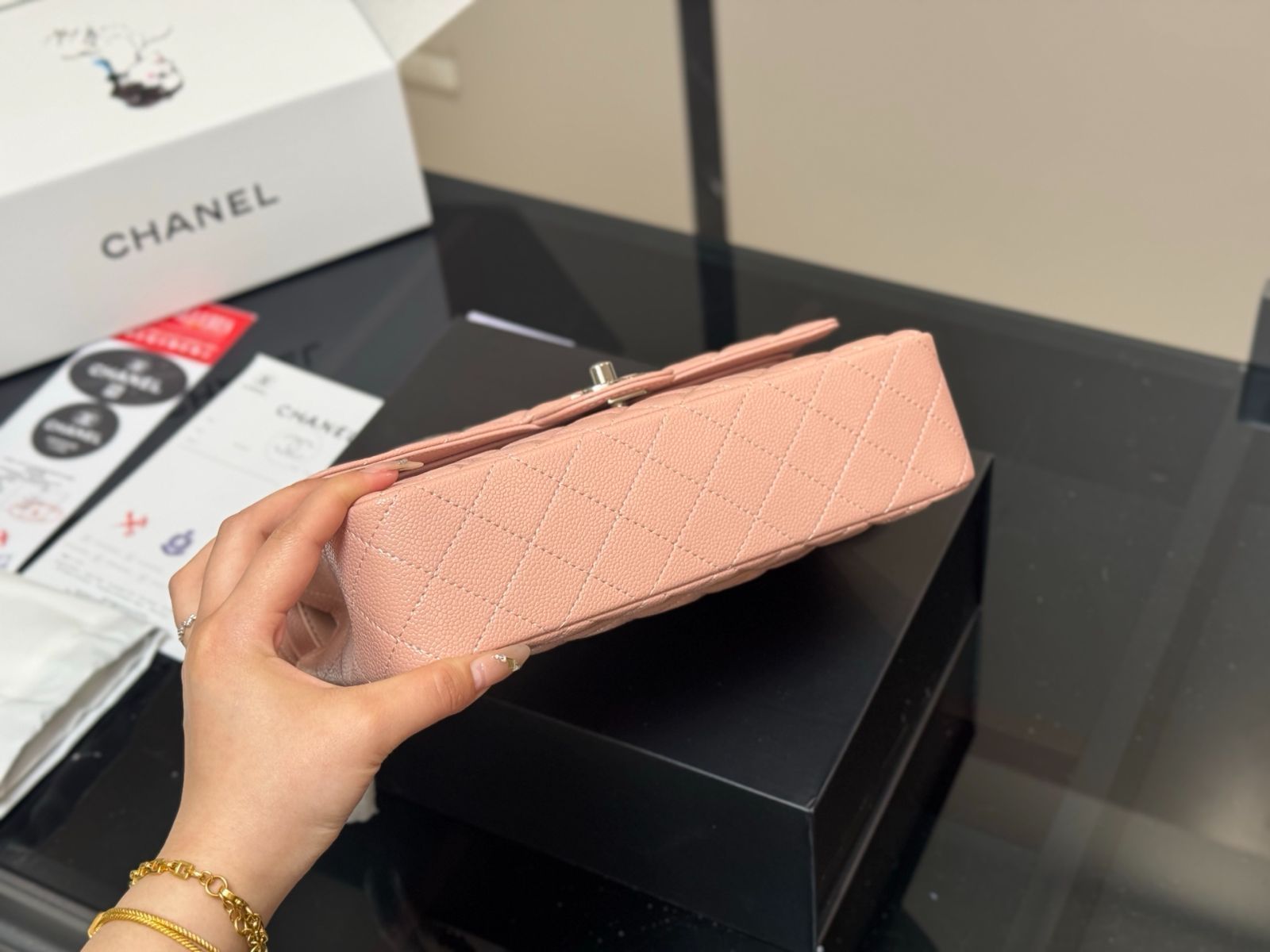 今日特価】CHANEL CF 25cm トップグレード サーモンレザー