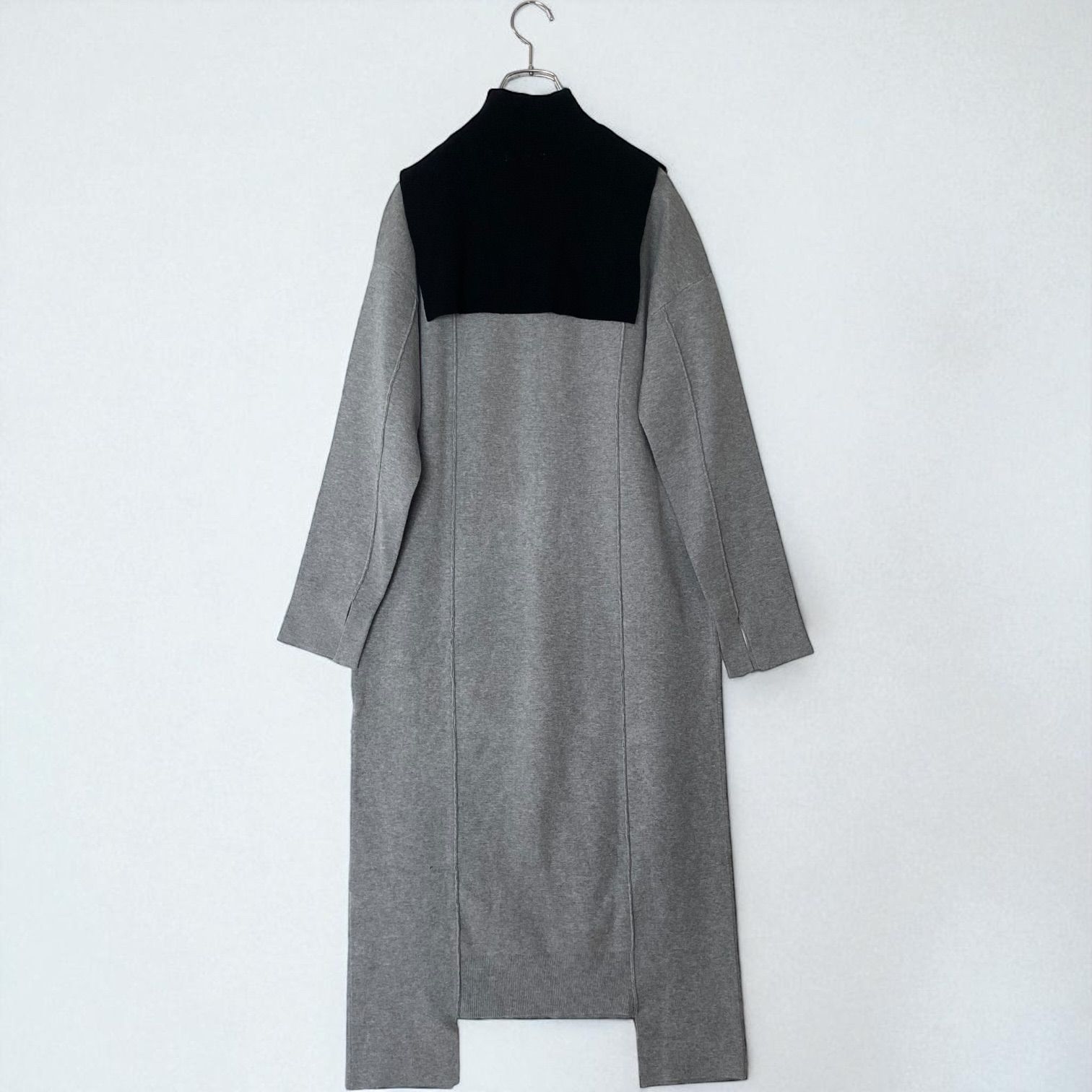 UN3D. アンスリード ニット ロング ニット ワンピース グレー - メルカリ