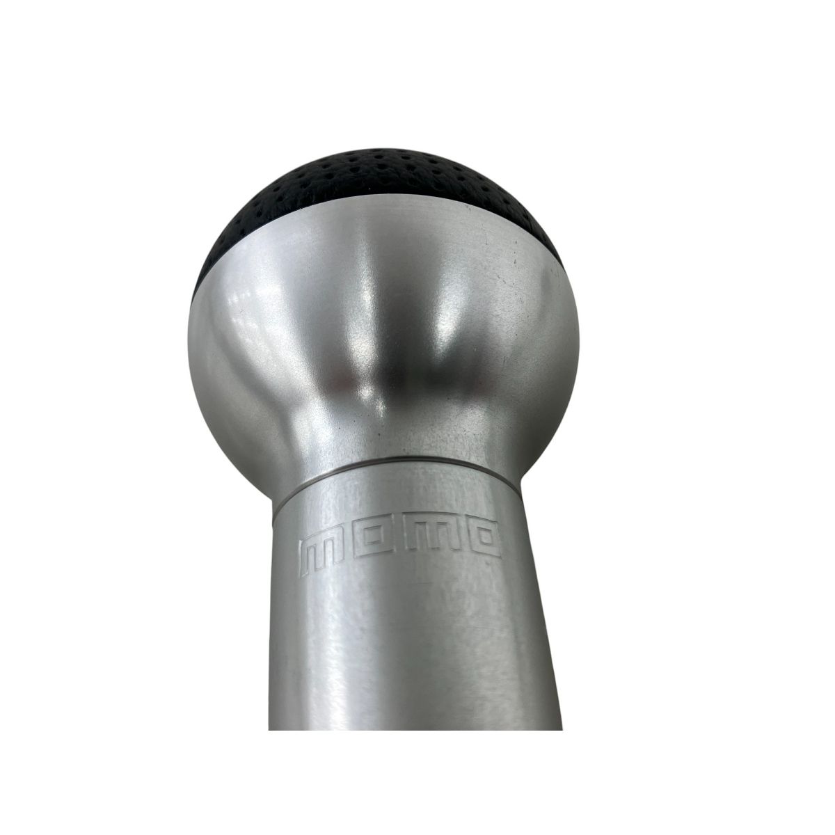 MOMO AT シフトノブ スバル純正 車部品 カー用品 中古 K10365278