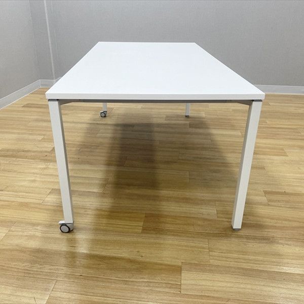 ミーティングテーブル 完成品 アプションフリー フレキシブルテーブル キャスター付 W1800 オカムラ ホワイト