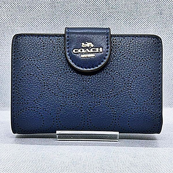 COACH コーチ 二つ折り財布 C4768 ミッドナイト パフォレイテッド シグネチャー ミディアム コーナー ジップ ウォレット - メルカリ