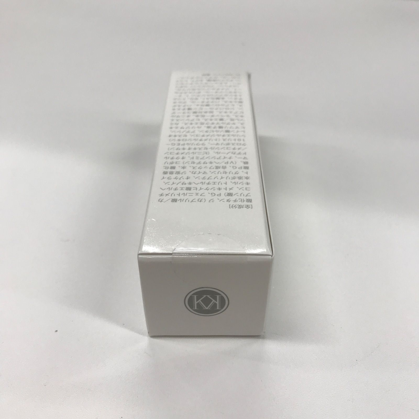 KAMIKA シルキースティックファンデーション 11g 未使用　新品　ホワイト 楽天市場】KAMIKA シルキースティックファンデーション【送料