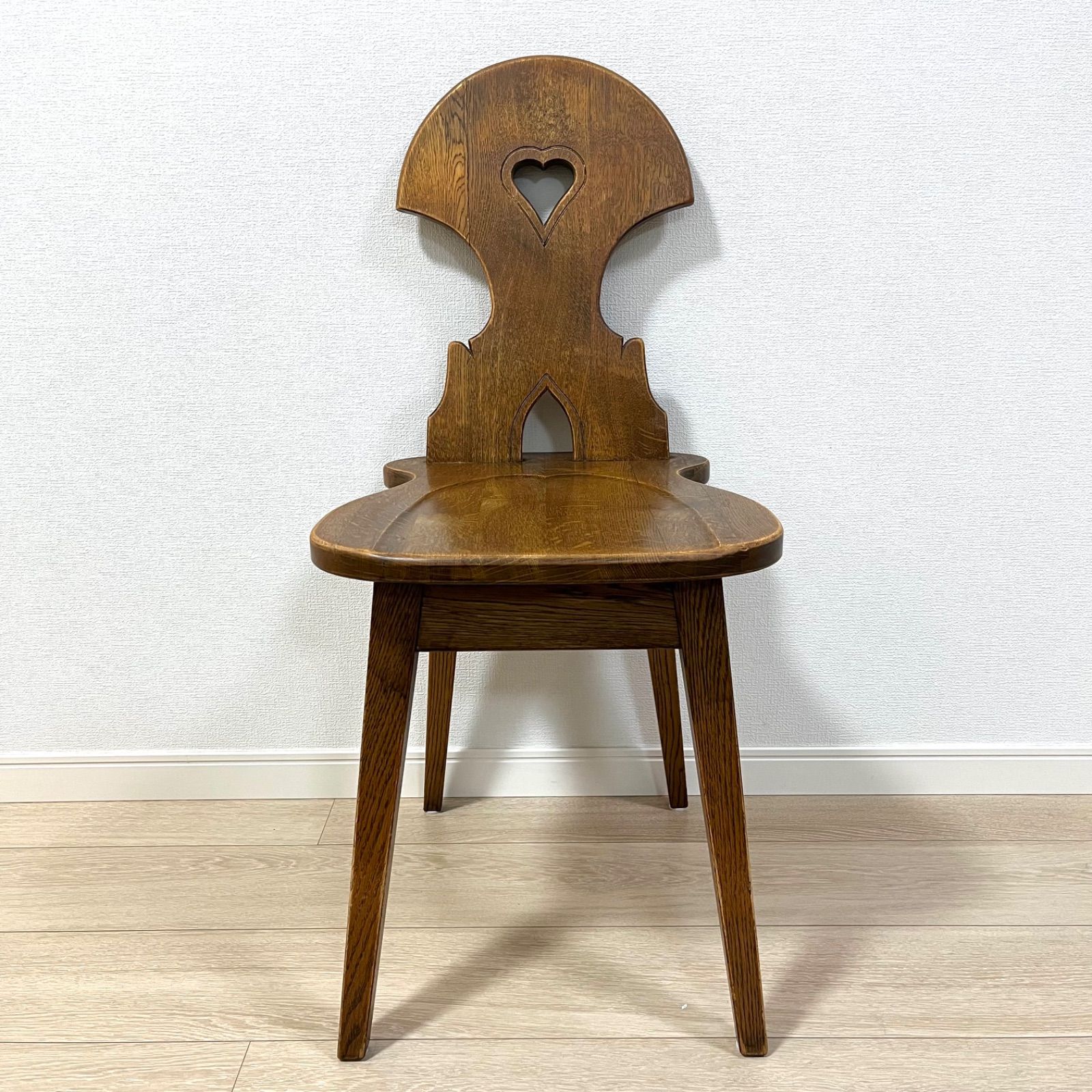 た43 葉山ガーデン ハート背もたれサイドチェア ダイニングチェア チロルチェア アームレスチェア 無垢材 カントリースタイル 北欧インテリア