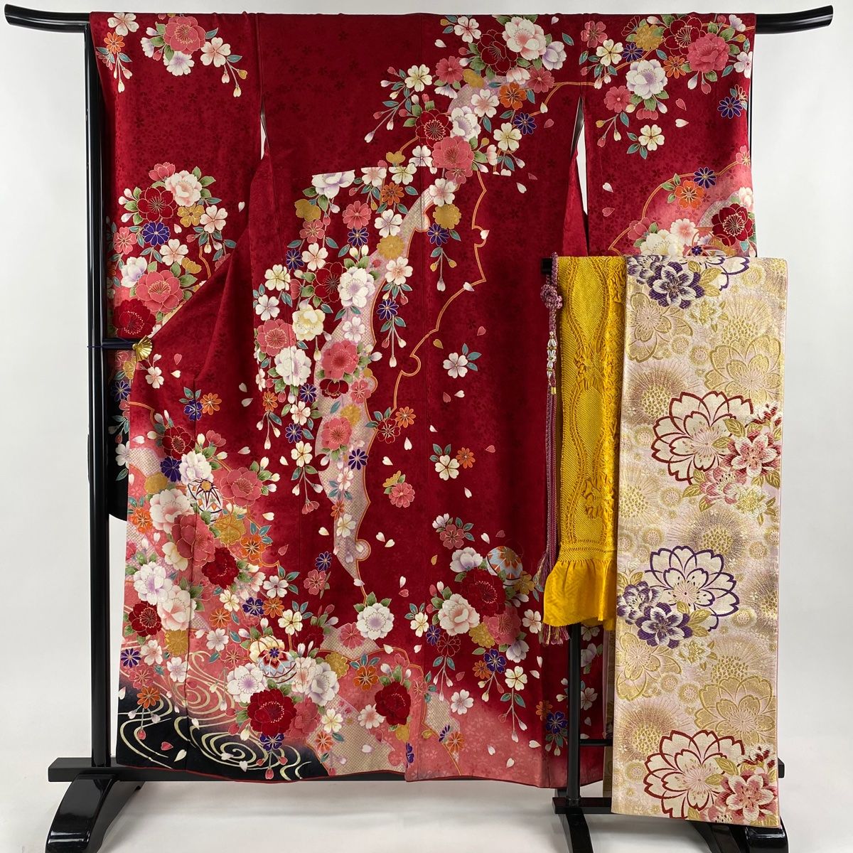 振袖 身丈157cm 裄丈67cm M 袷 袋帯フルセット 桜 鞠 金糸 金彩 振袖 身丈157cm 裄丈67cm M 袷 袋帯フルセット 桜 鞠 金糸 金彩