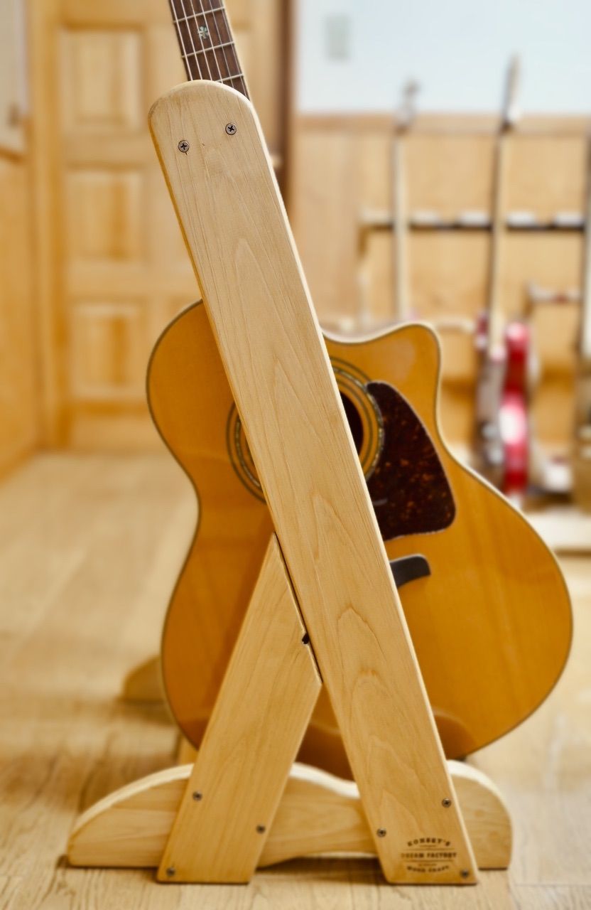 24時間以内に発送】手作り木工 木製ギタースタンド （オーク） ５本掛け-
