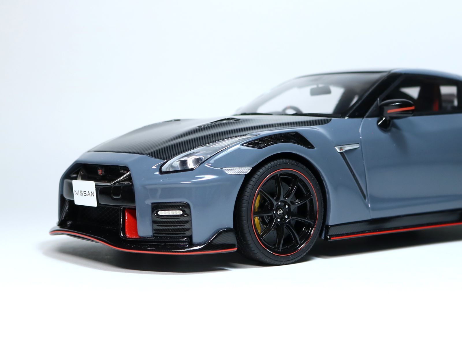 京商 kyosho Samurai 日産 Nissan スカイライン R35 GT-R NISMO 2025 エディション グレー モデルカー ミニカー 生産700台 MERCADOAVALIA_COM_BR