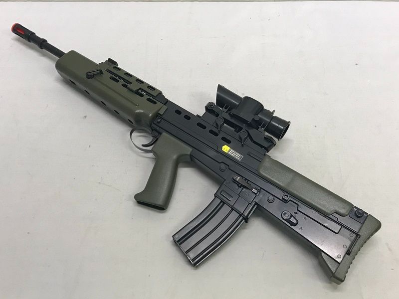 合法・動作確認済】L85-A1 エアーライフル エアスコープ標準装備 707