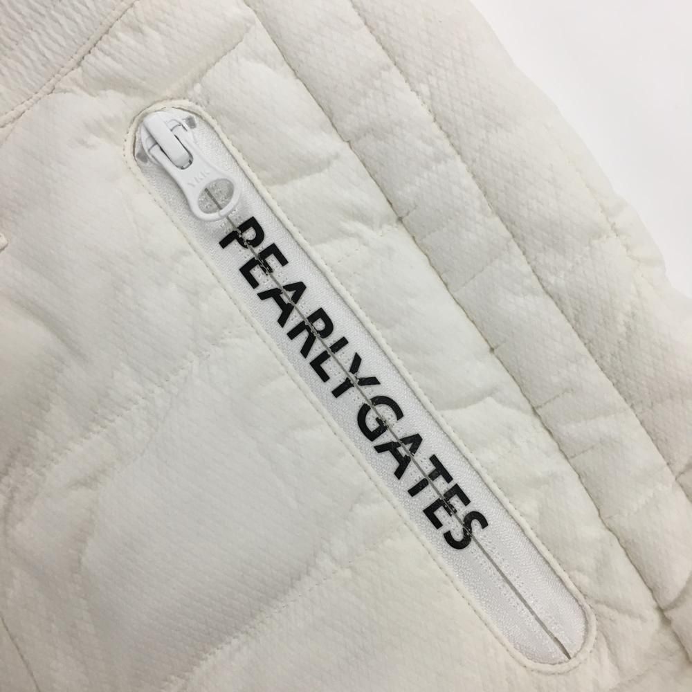 白 ポケット口ロゴ