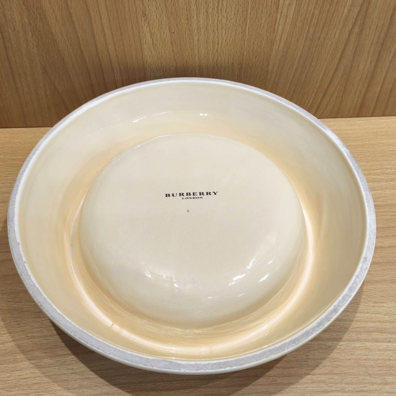 バーバリー フードボール ペット用品 餌やり KID - メルカリ