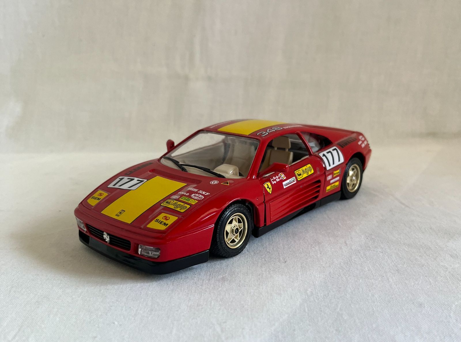 限定生産品　フェラーリ348tb　ブラーゴ社イタリア製ミニカー ブラーゴ製 1/24スケール フェラーリ 348 TB Evolution #177