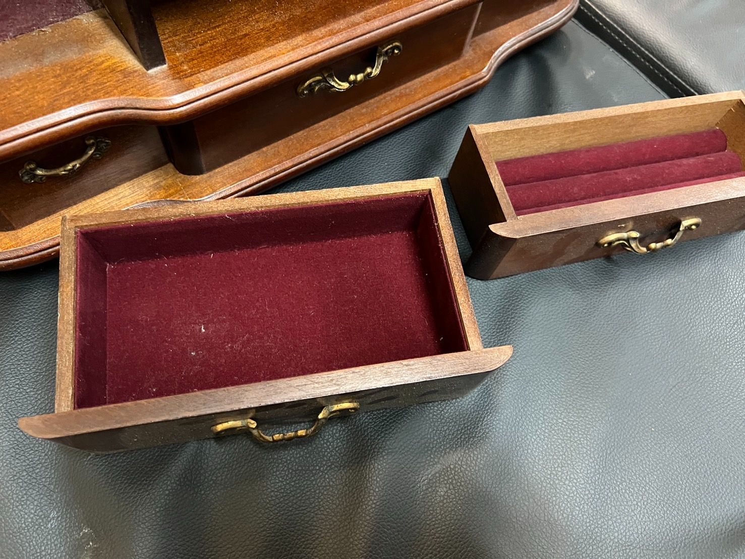 SANKYO サンキョー 高級オルゴールドレッサー ロミオとジュリエット レトロ SANKYO サンキョー 高級オルゴールドレッサー ロミオと