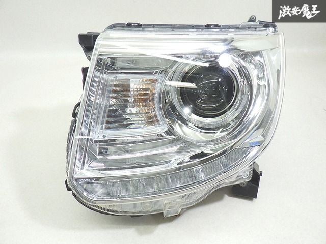 【HID点灯OK キズ少なめ】 スズキ 純正 MF33S MRワゴン 後期 HID ヘッドライト ヘッドランプ 片側のみ STANLEY W1456 即納 棚16-2