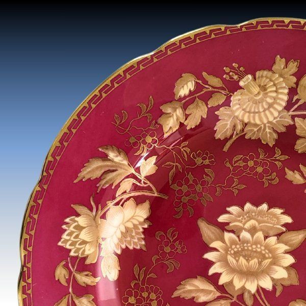 イギリスアンティーク ウエッジウッド トンキン ルビー朱地草花絵図