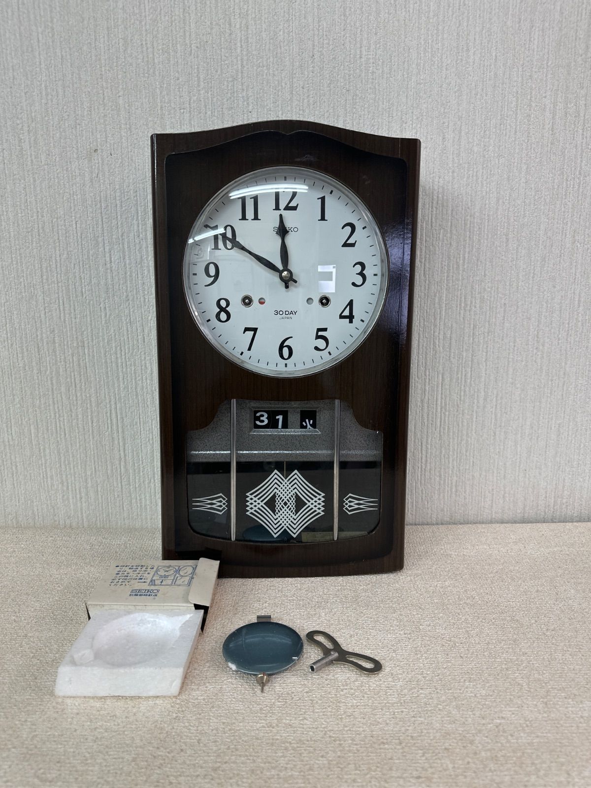 アンティークSEIKO 30DAY 振り子時計 カレンダー 元気に稼働中 アンティークSEIKO 30DAY 振り子時計 カレンダー 元気に稼働中