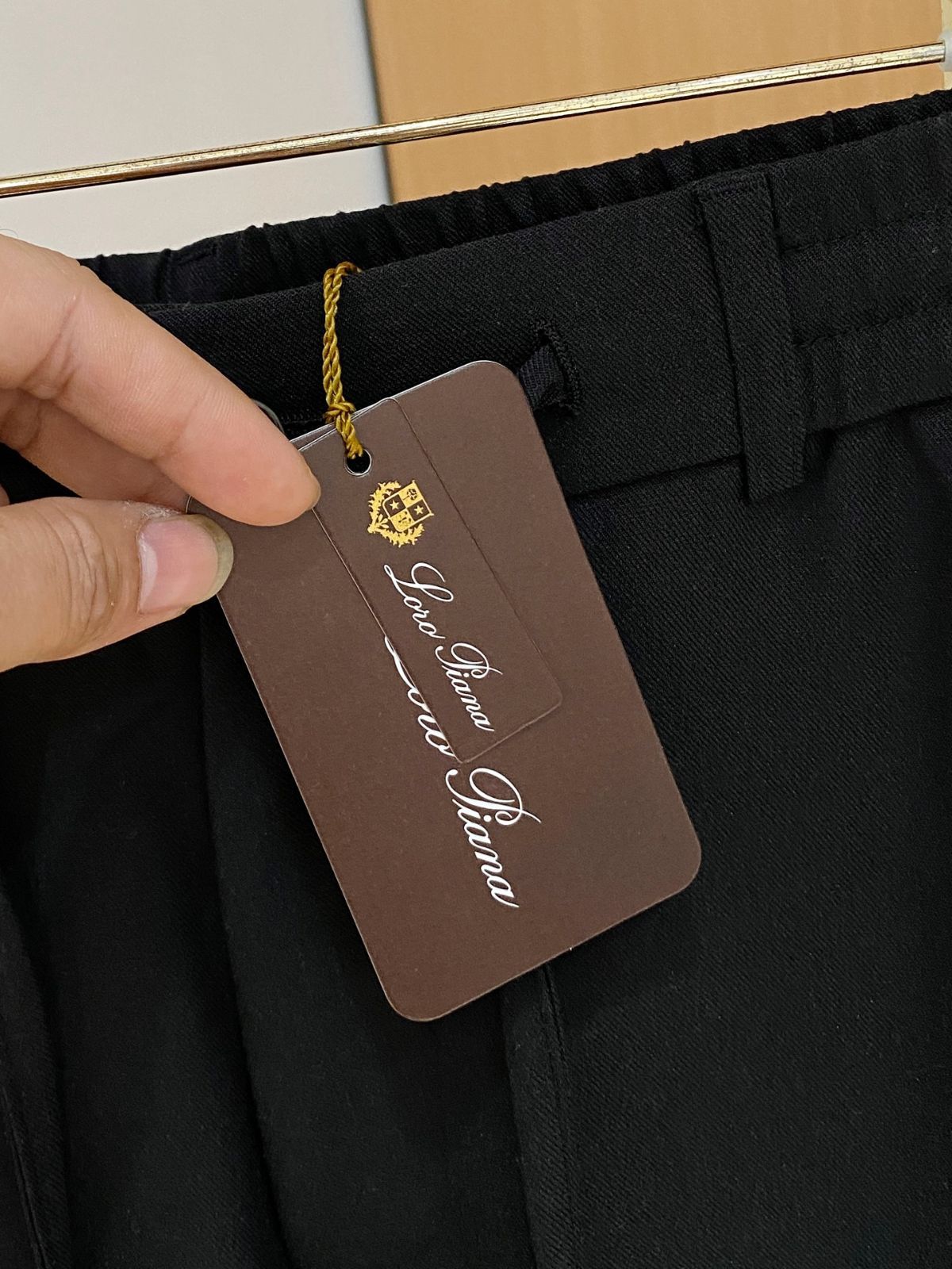 ロロピアーナLoro Piana