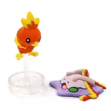 ポケモン　ヌメラ　フィギュア　ガチャ ポケモン モンコレ ヌメラ ヌメルゴン フィギュア TOMY - メルカリ