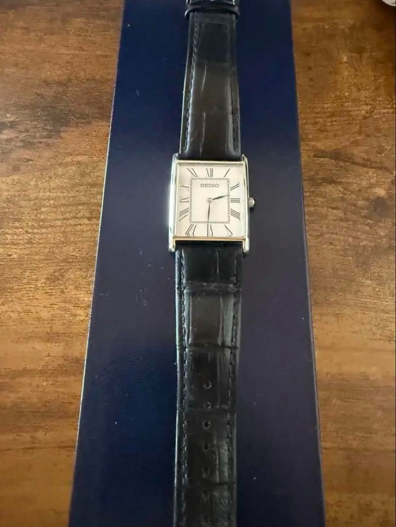 SEIKO SWR049 スクエアデザイン 腕時計 腕時計 四角 レディース