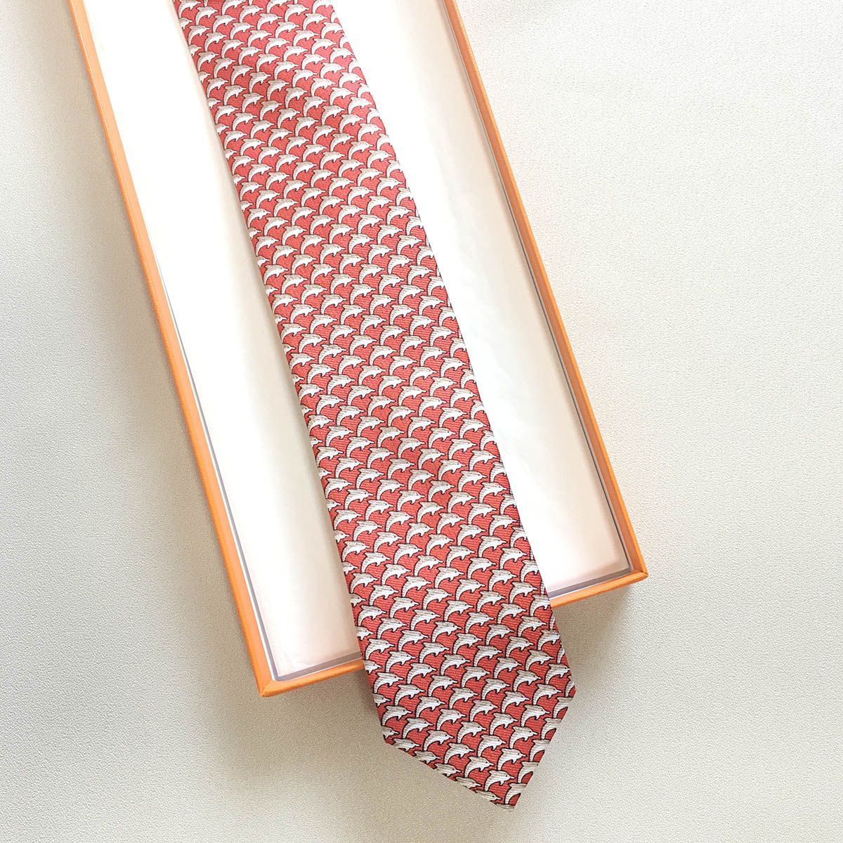 美品 エルメス HERMES ネクタイ シルク100% フランス製 オレンジ 動物