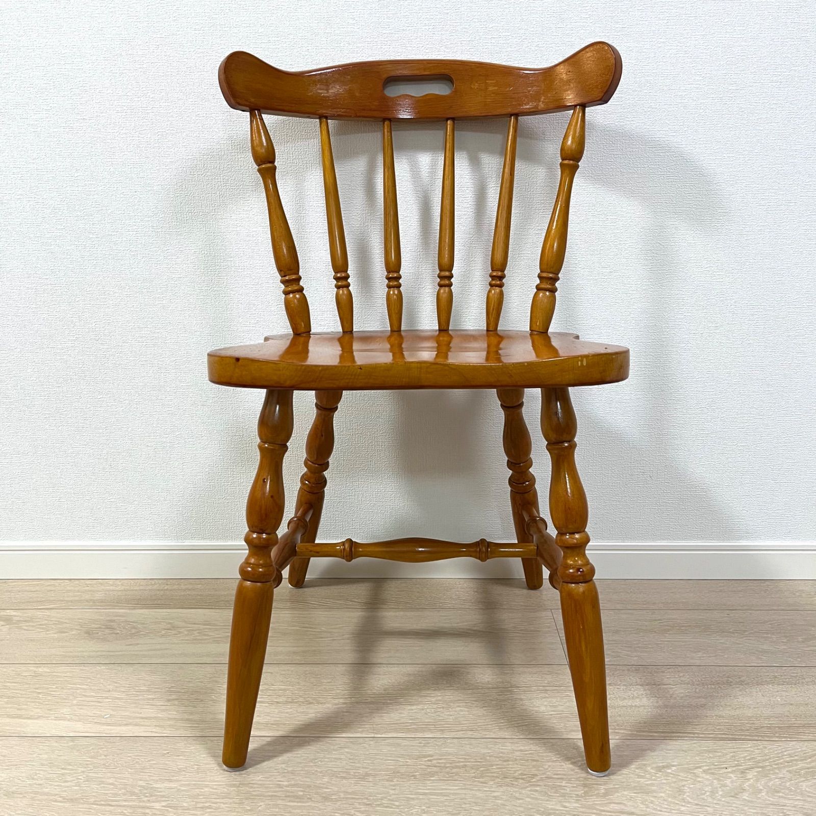 た37 飛騨の家具スタイル ウインザーチェア 木製ダイニングチェア 飛騨高山 ナチュラル カントリー調 ダイニングチェア ウィンザーチェア