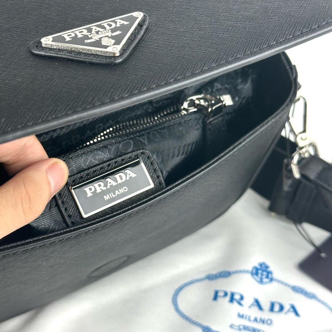 美品/箱付き】PRADA プラダ メンズショルダーバッグ - メルカリ