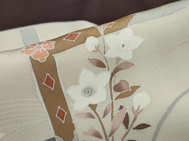 平和屋着物●豪華色留袖 雪輪草花文