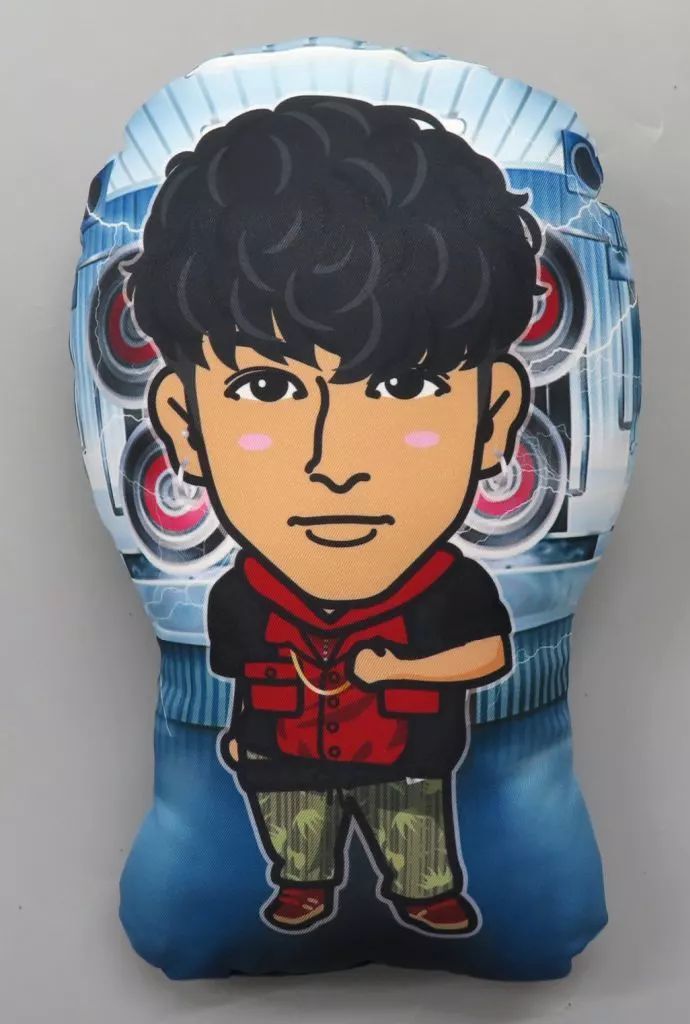 長谷川慎 クッション 中古】クッション・抱き枕・本体 [単品] 長谷川慎(THE RAMPAGE