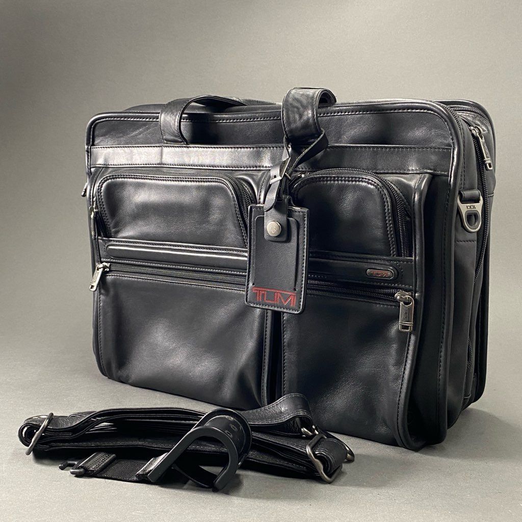 TUMI トゥミ ブリーフケース ショルダーバッグ 2WAY タークブラウン 極美品TUMI トゥミ ブリーフケース ショルダーバック 2way ブラック