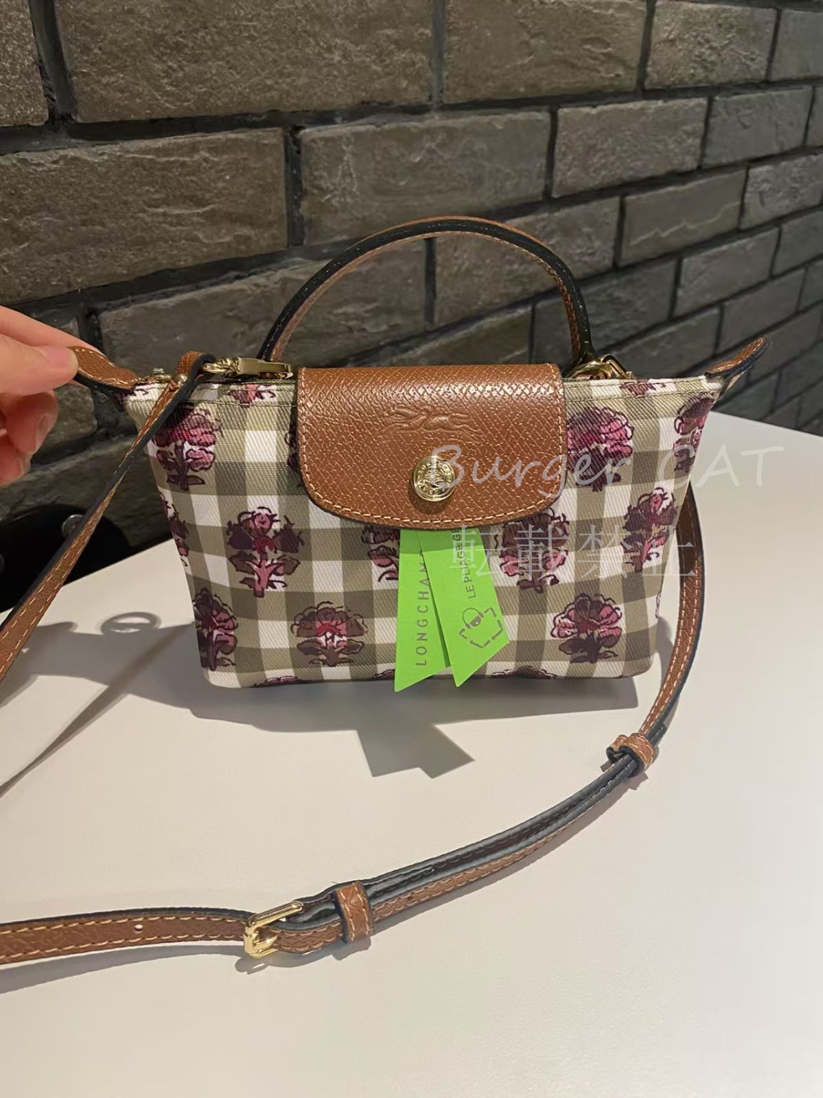 人気&美品】Longchamp ロンシャン XS ミニショルダー プリ