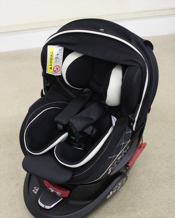 【極美品】エールべべ　回転型チャイルドシート　クルット4S グランス 極美品】エールべべ 回転型チャイルドシート クルット4S グランス