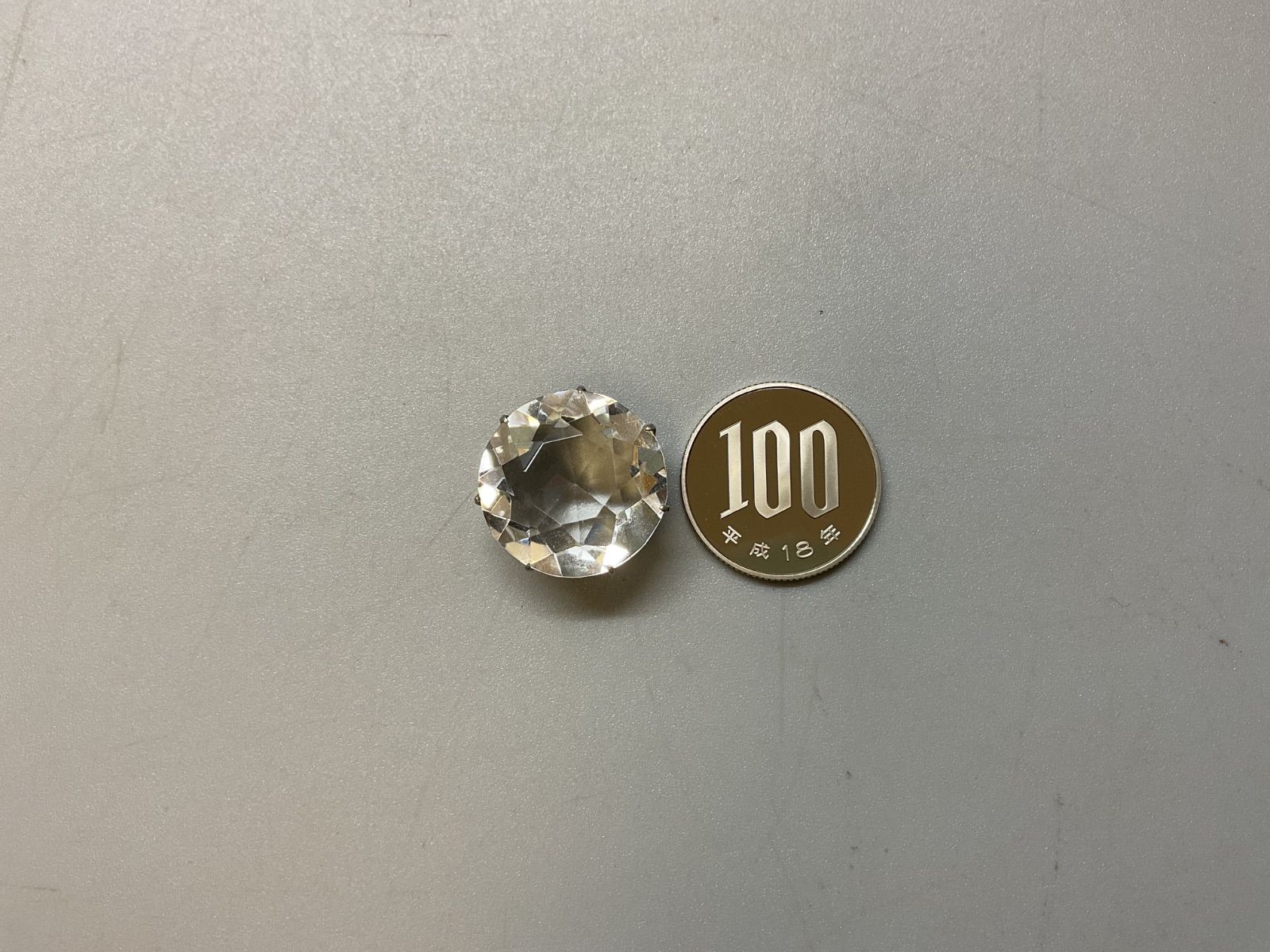 SN639 クリスタル帯留