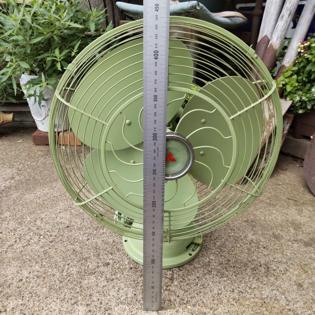 ※沖縄・離島は要相談　三菱製　扇風機　昭和レトロ　動作しましたがディスプレイに 沖縄・離島は要相談 三菱製 扇風機 昭和レトロ 動作しましたが