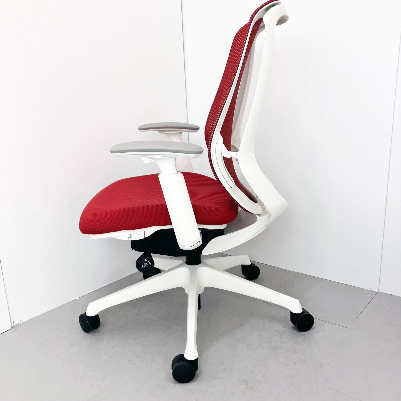 中古 S(美品)】Sylphy(シルフィー) C685XW-FMP9【＊使用期間：1ヶ月 