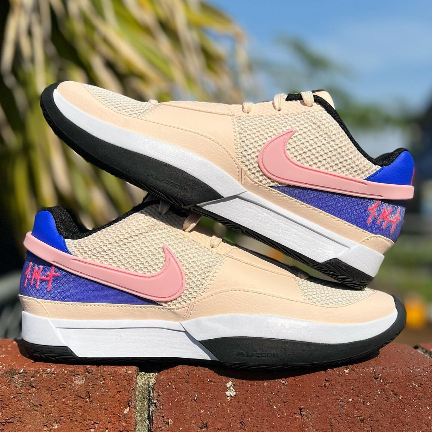 ❤️最終値下❤️げ新品 ナイキ スニーカー NIKE JA 1 GUAVA ICE  