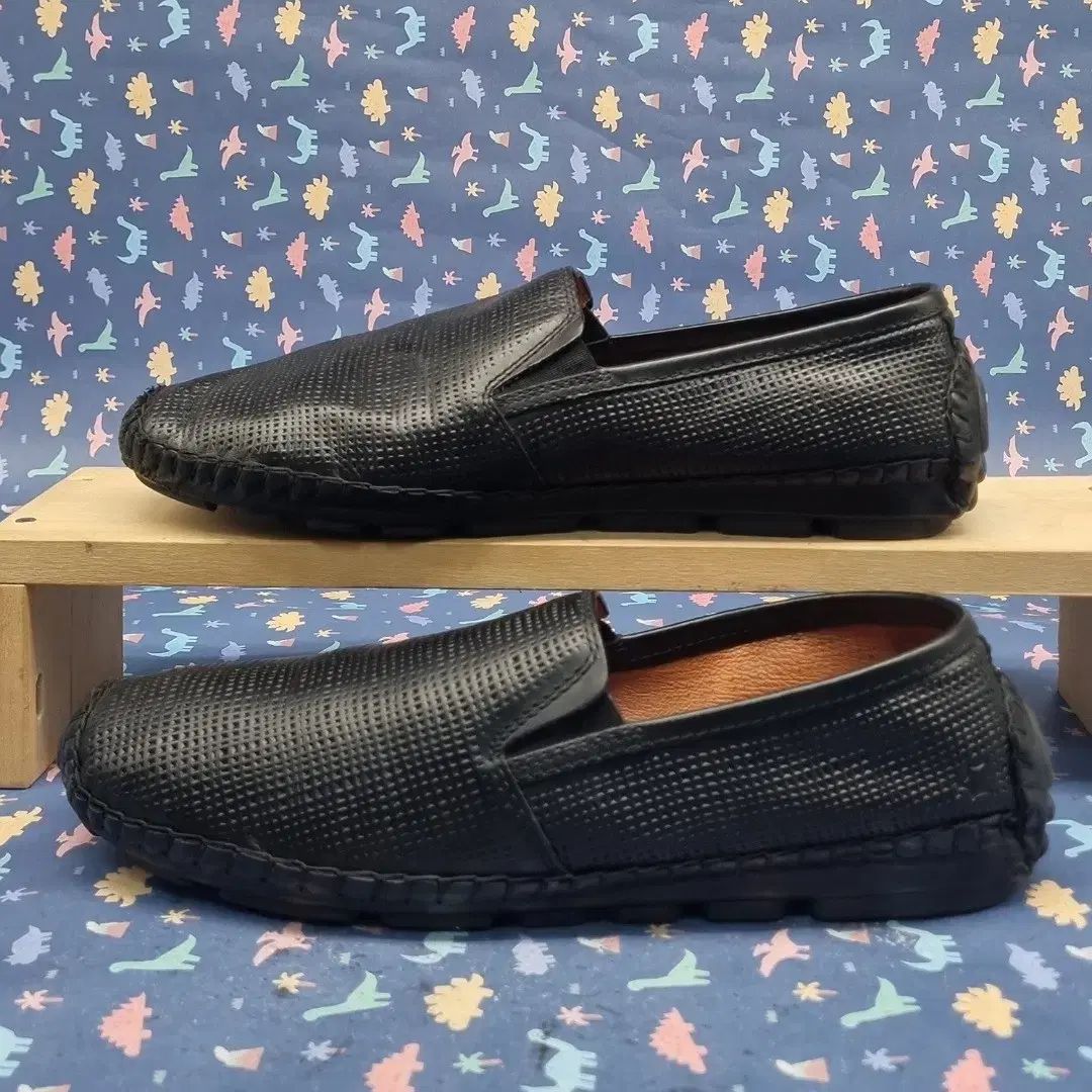 CUEREN クエルン メンズドライビングシューズ 275