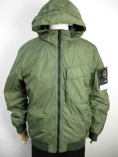 サイズM□新品□ストーンアイランド STONE ISLAND フード付き中綿