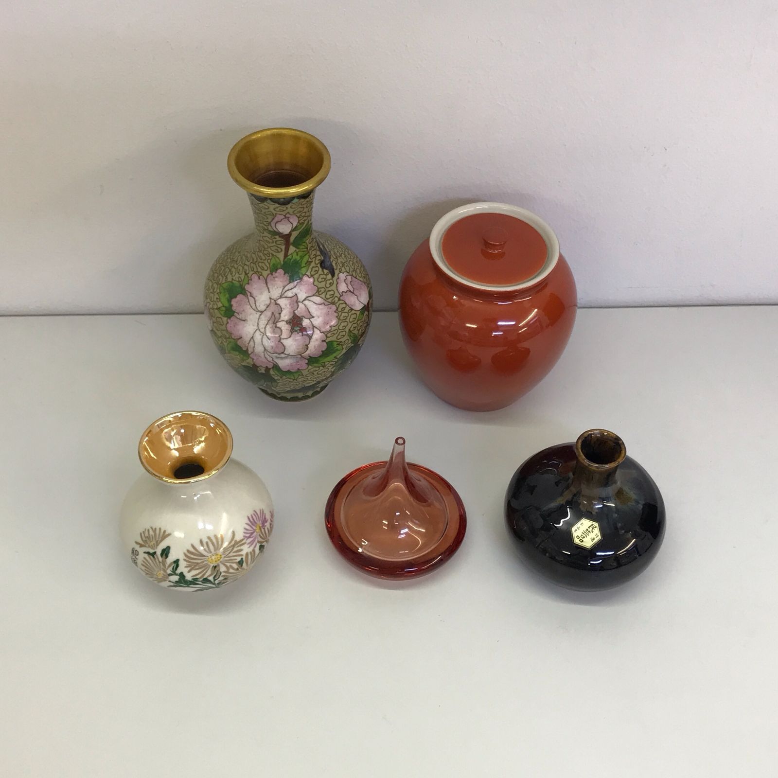 花瓶　壺 梅柄花瓶 壺 和風 金箔 多治見 和室 かわいい 20センチ
