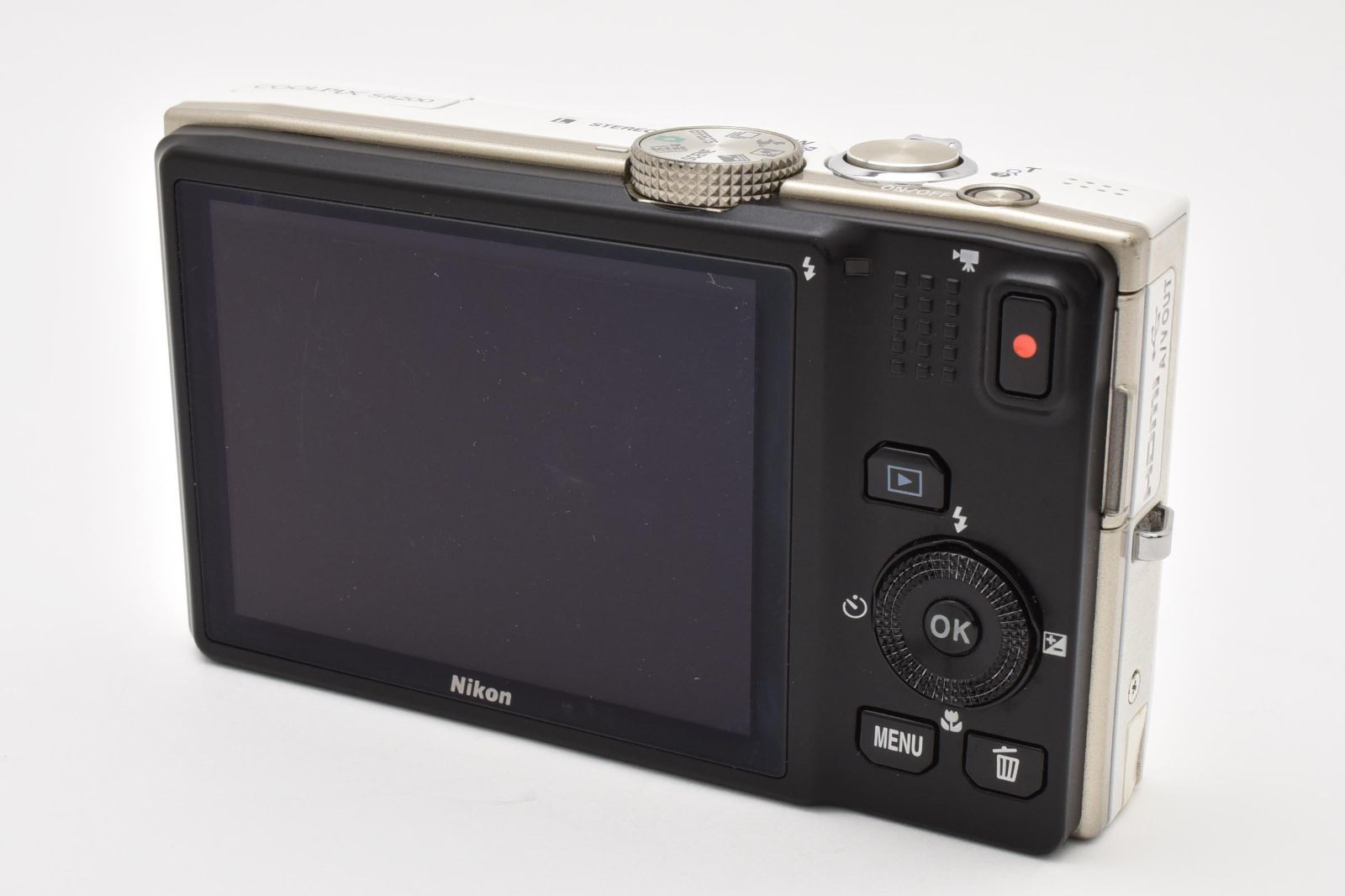 ニコン Nikon COOLPIX S8200 ホワイト ニコン COOLPIX S8200