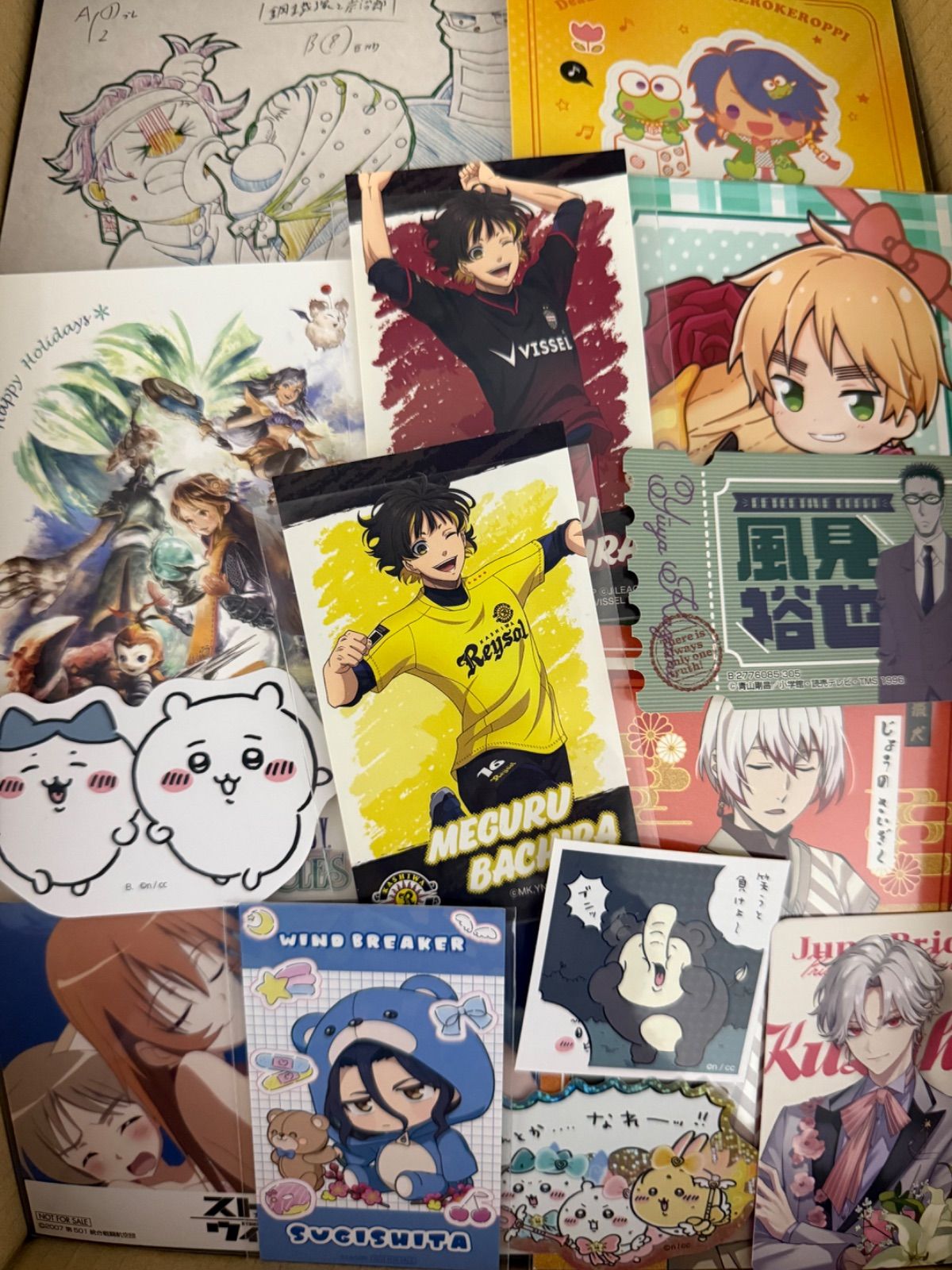 アニメ　漫画　ゲーム　キャラクター　紙類　カード類　まとめ売り　大量 アニメ キャラクター 漫画 紙類 1000枚以上 大量 まとめ売り