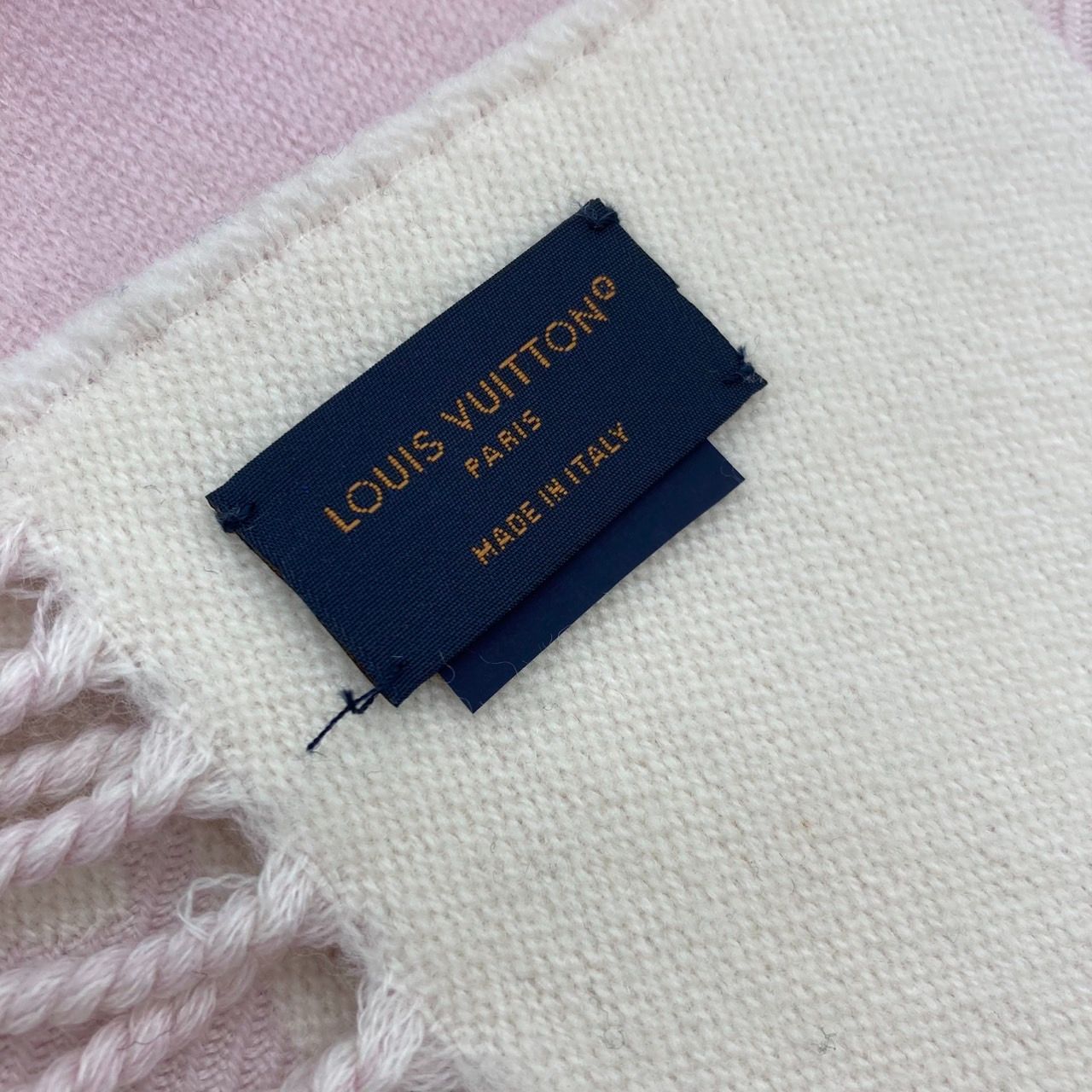 ◇ Louis Vuitton / ルイ・ヴィトン エシャルプ LV エセンシャル