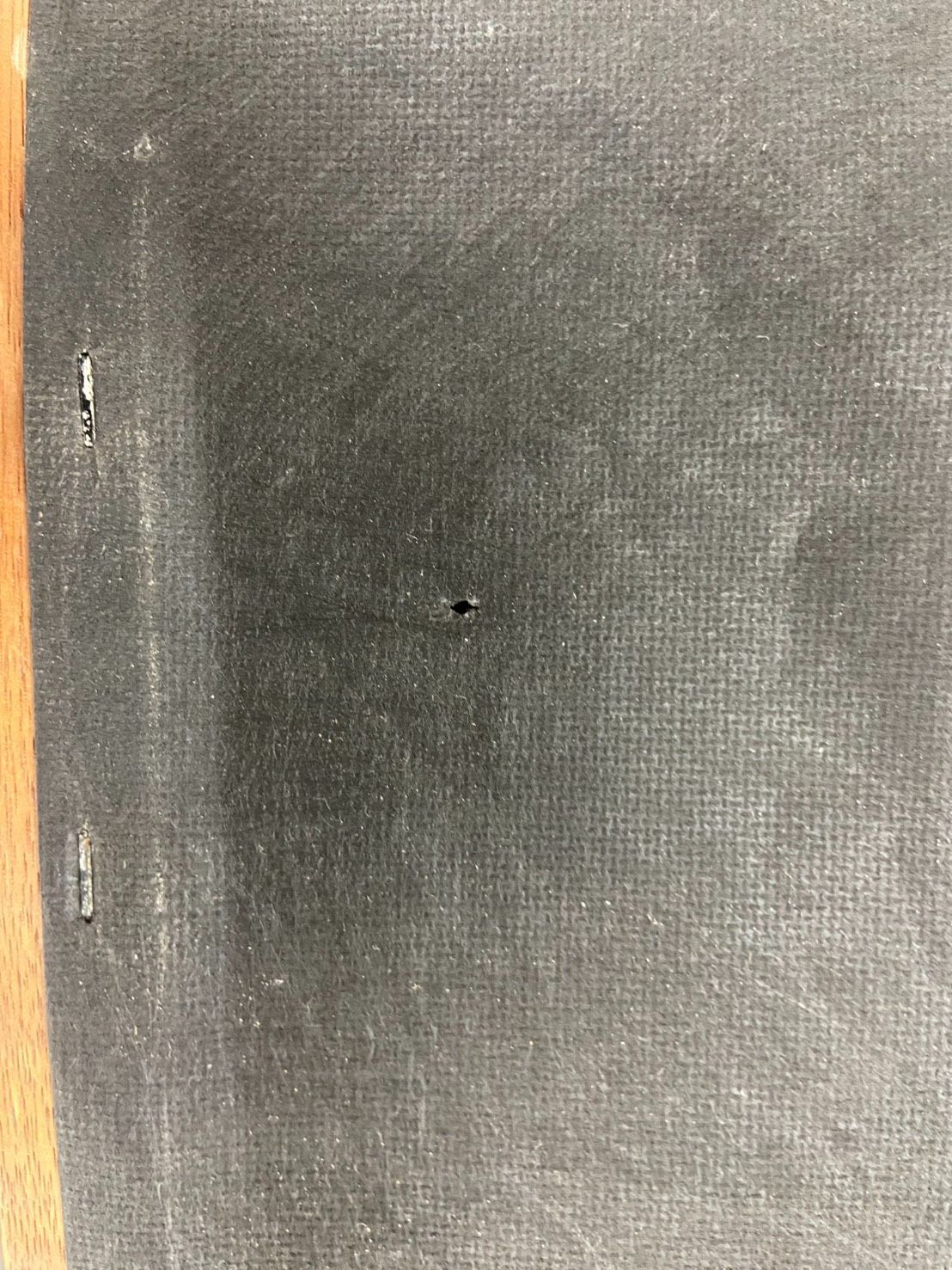 マホガニー材 鋲打ち