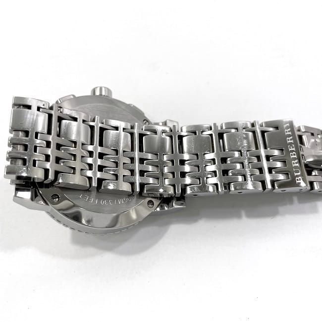 バーバリー 腕時計 ホワイト シルバー BU2303 バーバリー 腕時計 ホワイト シルバー BU2303