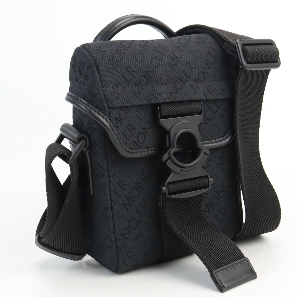 MONCLER モンクレール スプレッド クロスボディ 6B00002 M2424 斜め 