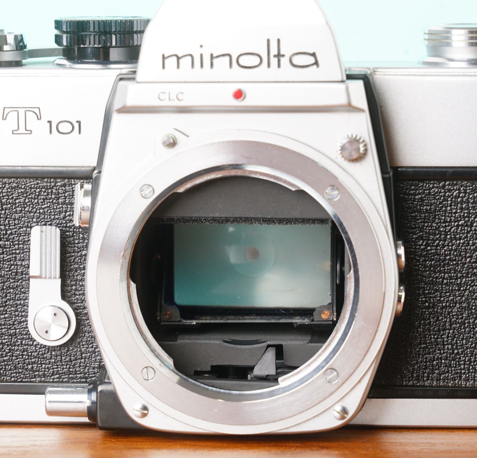 最低の価格！ 完動品◎ミノルタ SRT101 ボディ フィルムカメラ 36 凛激安SALE!!