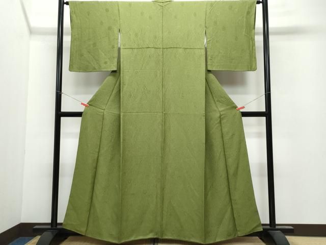 平和屋着物●上質な色無地　舞花地紋　海松色　正絹　逸品　CAAV6413vf 平和屋着物○上質な色無地 舞花地紋 海松色 正絹 逸品 CAAV6413vf