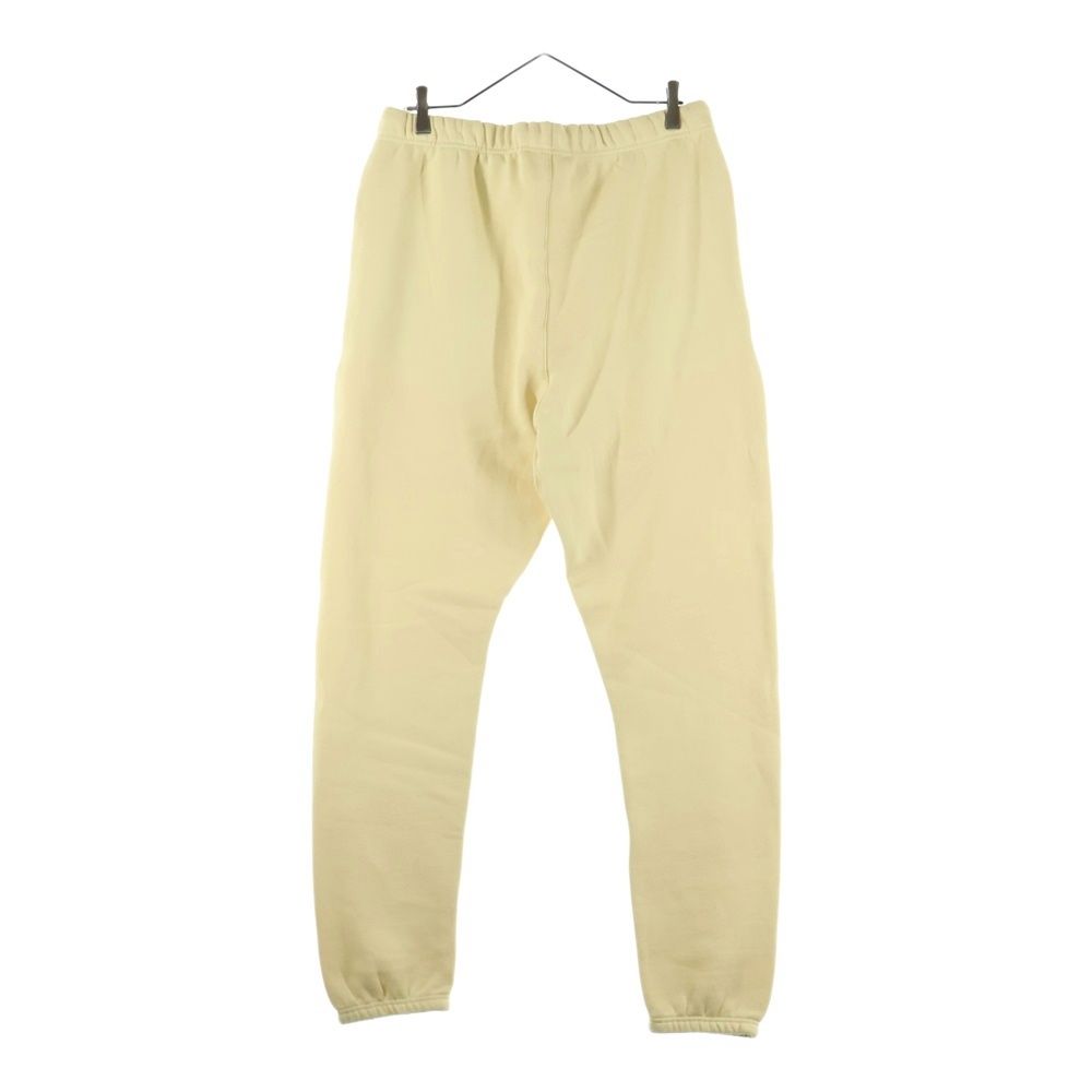 エッセンシャルズ